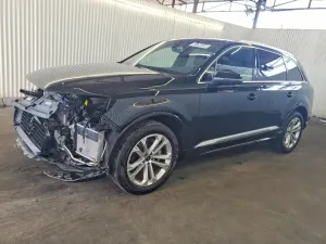 Audi Q7 3.0L 6 2025