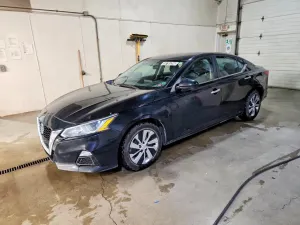 Nissan Altima 2.5L 4 2019