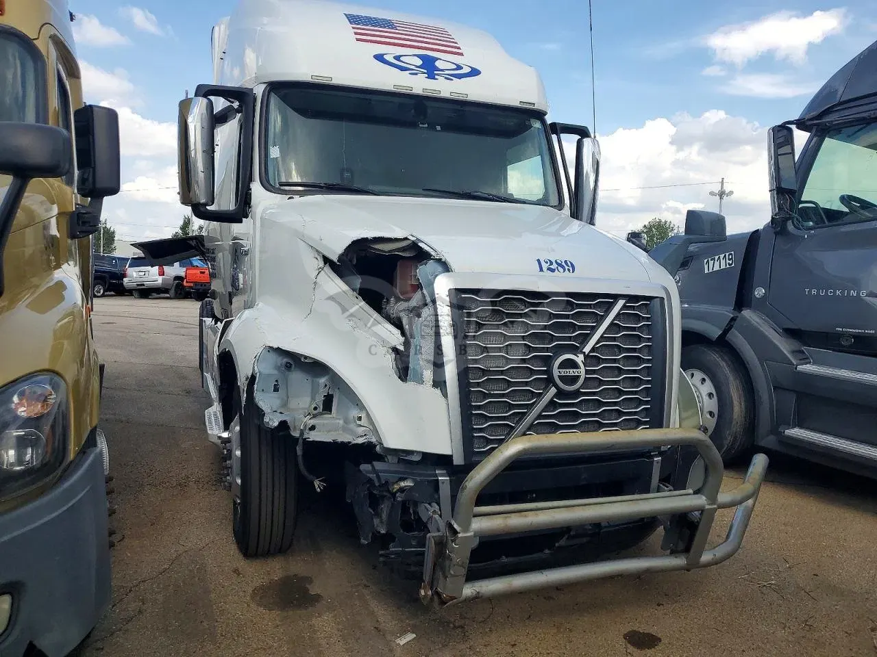Volvo VN 12.8L 6 2019