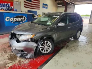 Nissan Rogue 2.5L 4 2015