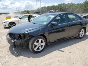 Toyota Camry BASE 2.5L 4 2012