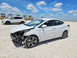 Hyundai Elantra 1.8L 4 2015