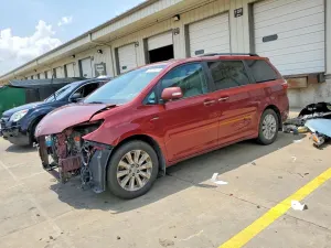 Toyota Sienna 3.5L 6 2016