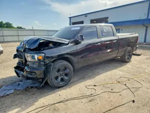 RAM 1500 5.7L 8 2019