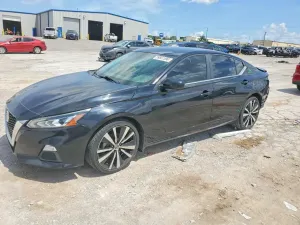 Nissan Altima 2.5L 4 2022