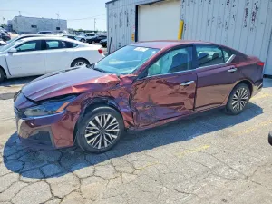 Nissan Altima 2.5L 4 2025