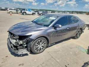 Toyota Camry 2.5L 4 2023