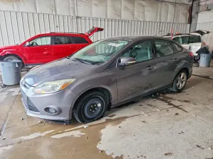 Ford Focus 2.0L 4 2013