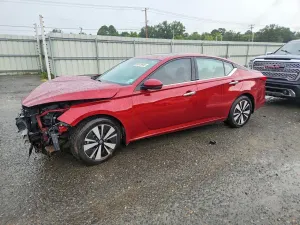 Nissan Altima 2.5L 4 2020