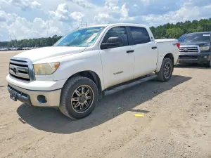 Toyota Tundra 4.6L 8 2013