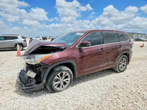 Toyota Highlander 3.5L 6 2015