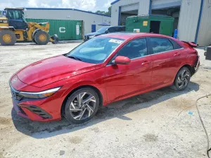 Hyundai Elantra 2.0L 4 2025