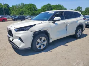 Toyota Highlander 3.5L 6 2021