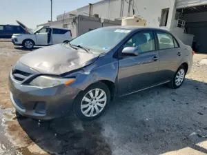 Toyota Corolla 1.8L 4 2012
