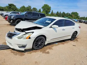 Nissan Altima 2.5L 4 2015