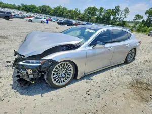 Lexus LS 3.5L 6 2024