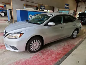 Nissan Sentra 1.8L 4 2017