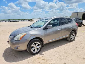 Nissan Rogue 2.5L 4 2011