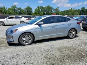 Hyundai Elantra 2.0L 4 2020