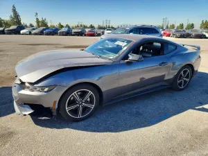 Ford Mustang 2.3L 4 2024