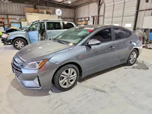 Hyundai Elantra 2.0L 4 2019