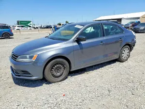Volkswagen Jetta 1.4L 4 2016