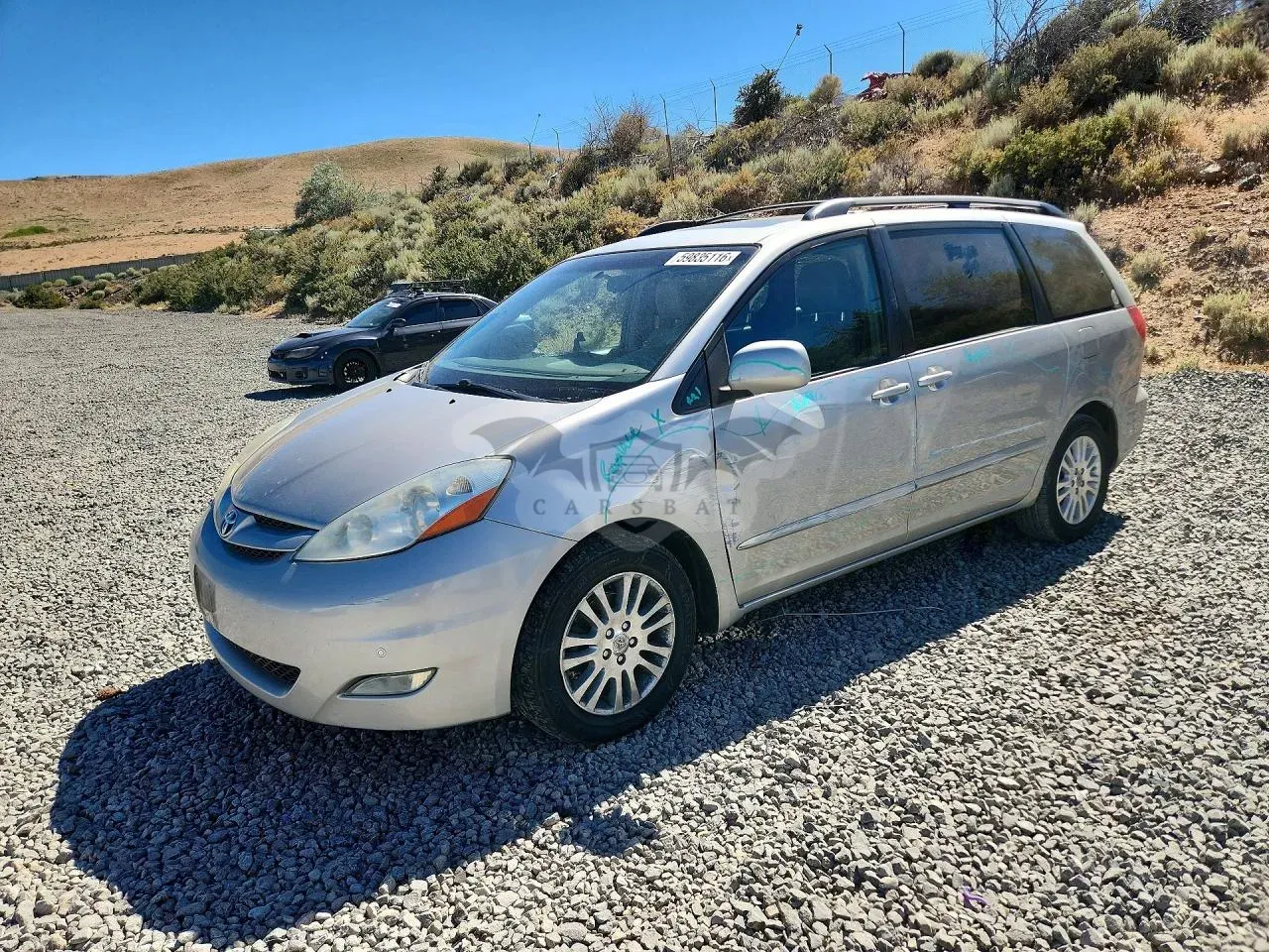 Toyota Sienna 3.5L 6 2010