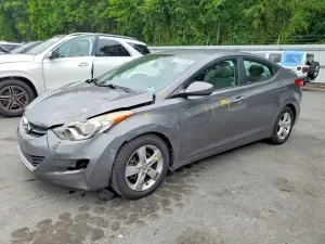 Hyundai Elantra 1.8L 4 2013