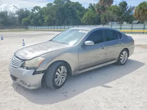 Infiniti M35 3.5L 6 2010