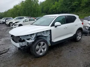 Volvo XC40 2.0L 4 2022
