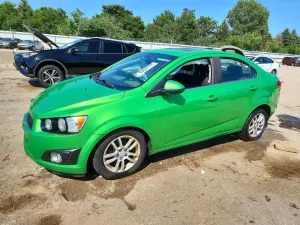 Chevrolet Aveo (Sonic) 1.8L 4 2015