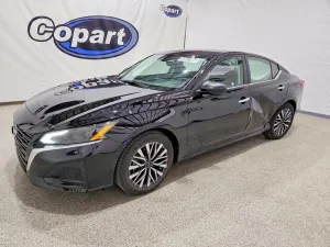 Nissan Altima 2.5L 4 2025