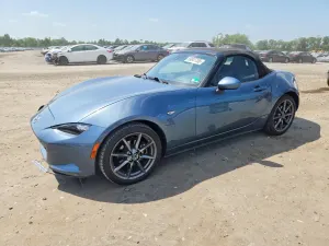 Mazda MX-5 (Miata) 2.0L 4 2016