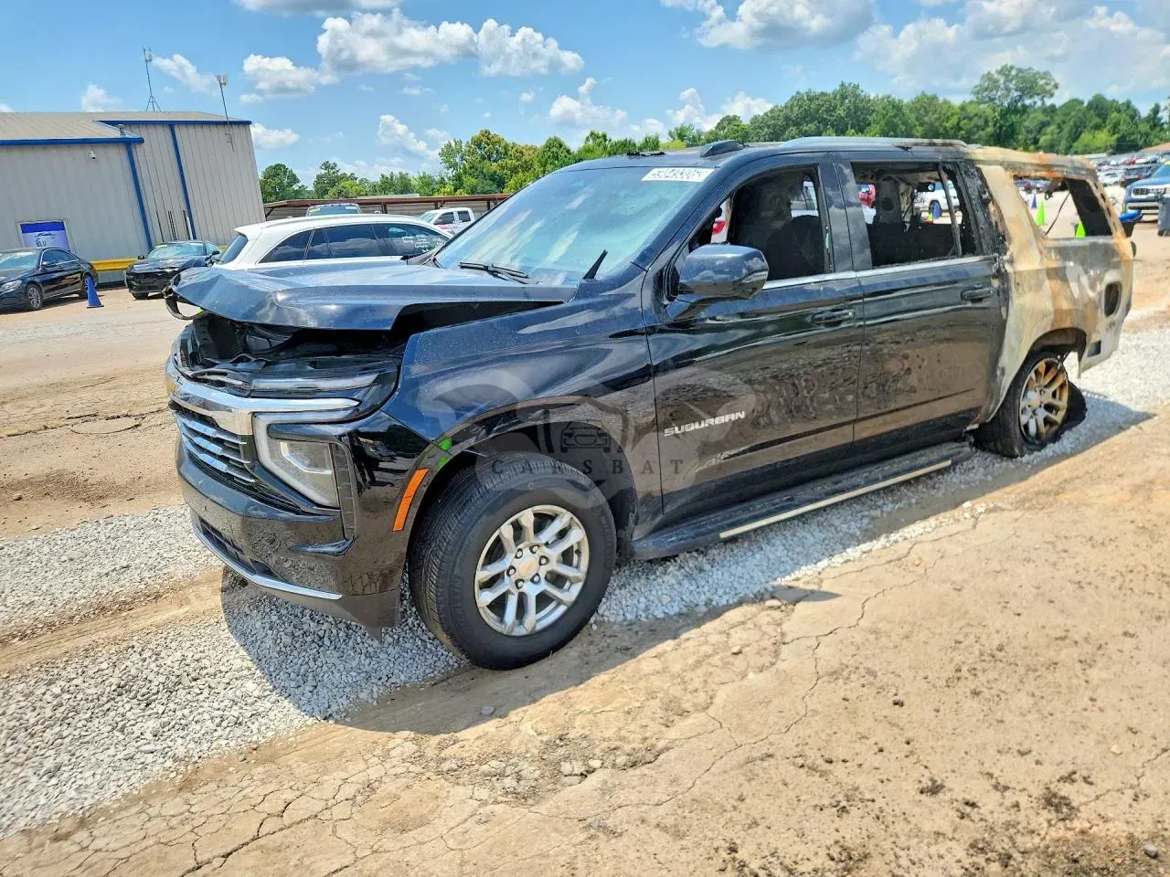 Chevrolet Suburban 5.3L 8 2026