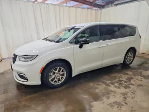 Chrysler Pacifica 3.6L 6 2025
