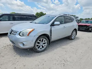 Nissan Rogue 2.5L 4 2012