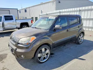 Kia Soul 2.0L 4 2011