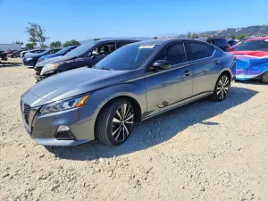 Nissan Altima 2.5L 4 2019