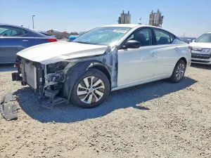 Nissan Altima 2.5L 4 2025