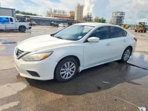 Nissan Altima 2.5L 4 2017