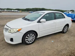 Toyota Corolla 1.8L 4 2013
