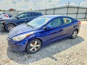 Hyundai Elantra 1.8L 4 2013