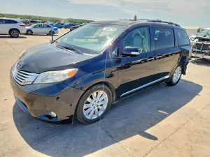 Toyota Sienna 3.5L 6 2014