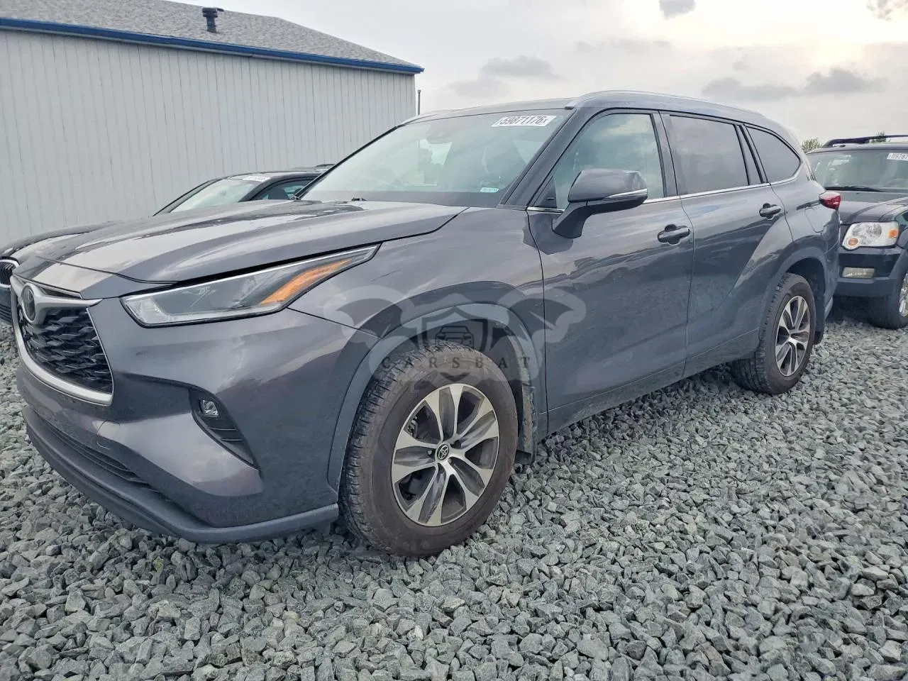 Toyota Highlander 3.5L 6 2021