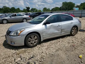 Nissan Altima 2.5L 4 2012