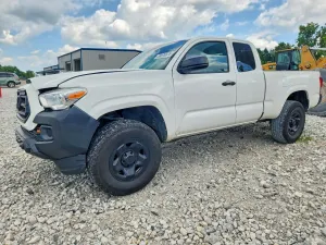 Toyota Tacoma 2.7L 4 2020