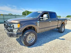 Ford F-250 6.7L 8 2017