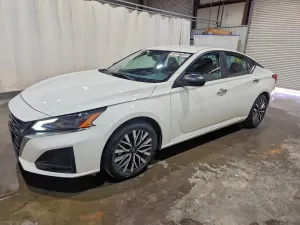 Nissan Altima 2.5L 4 2025