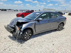 Nissan Sentra 2.0L 4 2023