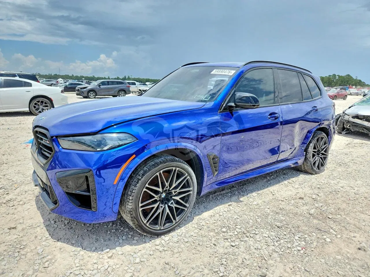 BMW X5 4.4L 8 2024